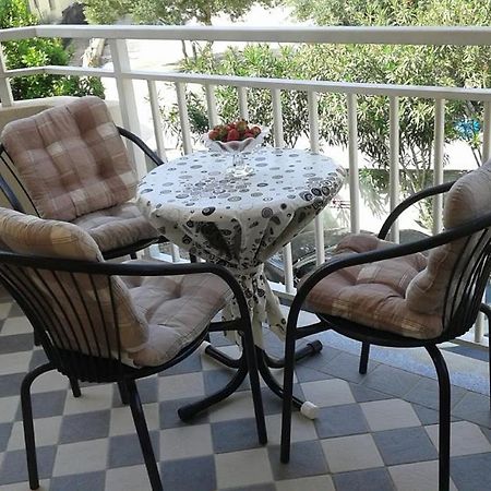 Apartman Loza Klek Esterno foto