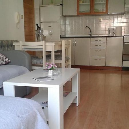 Apartman Loza Klek Esterno foto